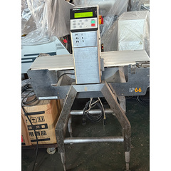 中古防水アンリツコンベア式金属探知機／品番　KD8013AW 問い合わせ番号　Z-01060-6